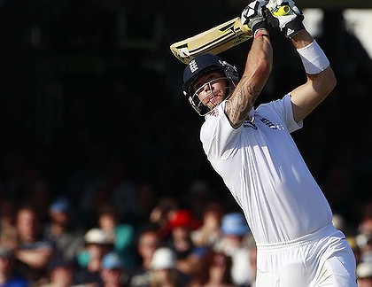 Kevin Pietersen smashes double century against India 